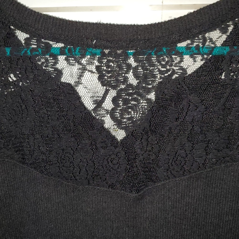 Falls Creek Women's Sweater Soft Loose Fit Henley Style Lace Detail Size L - Picture 12 of 13